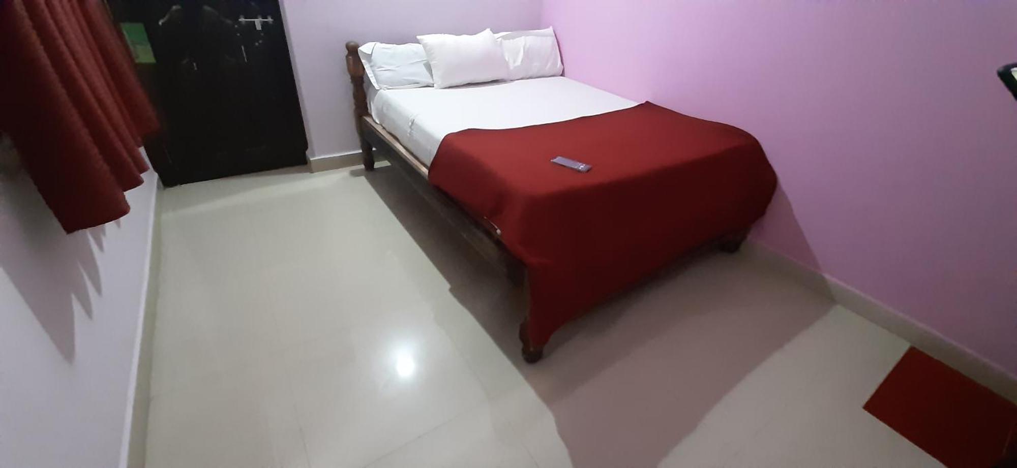 Pihu Hotel Old Goa Bagian luar foto