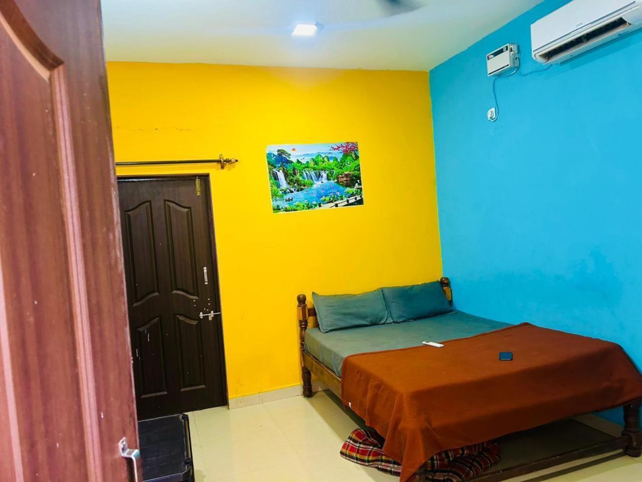 Pihu Hotel Old Goa Bagian luar foto